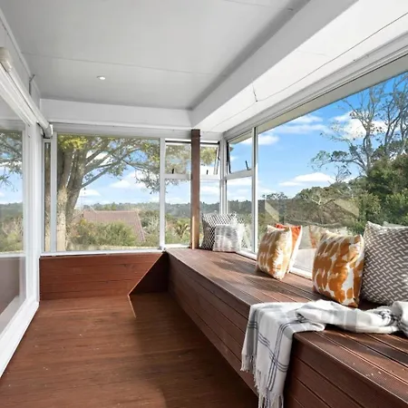 Cosy 3 Bedrooms Home In North Auckland